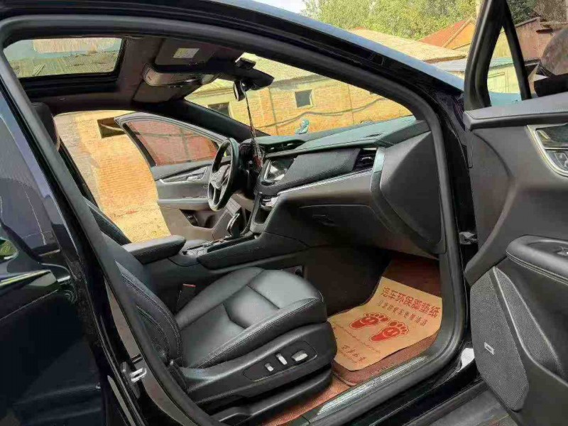 徐州20年凯迪拉克XT56