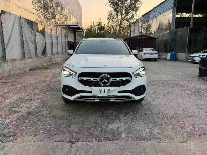 徐州23年奔驰GLA1