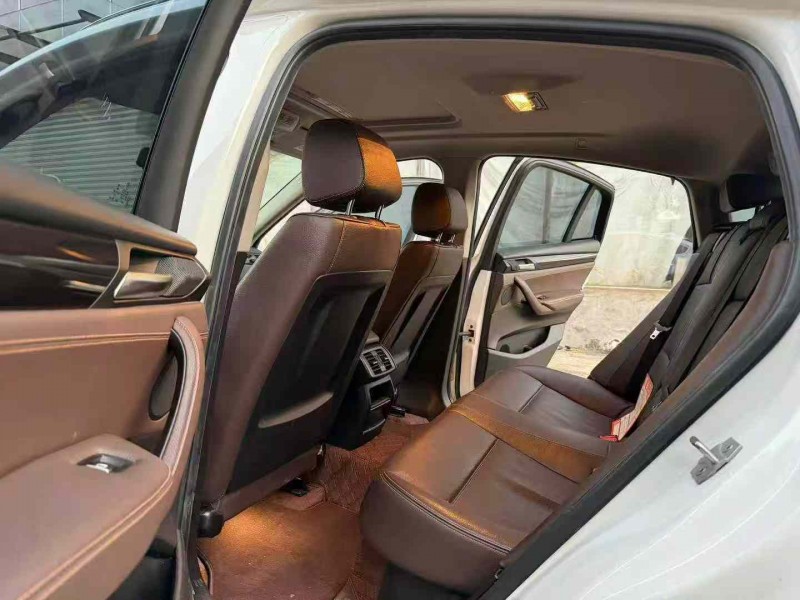 徐州18年宝马X48