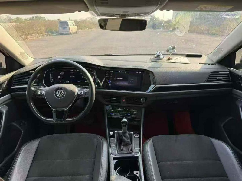 桂林21年大众速腾4