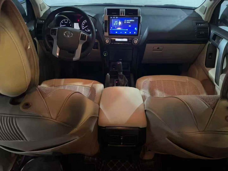 赤峰15年丰田普拉多4