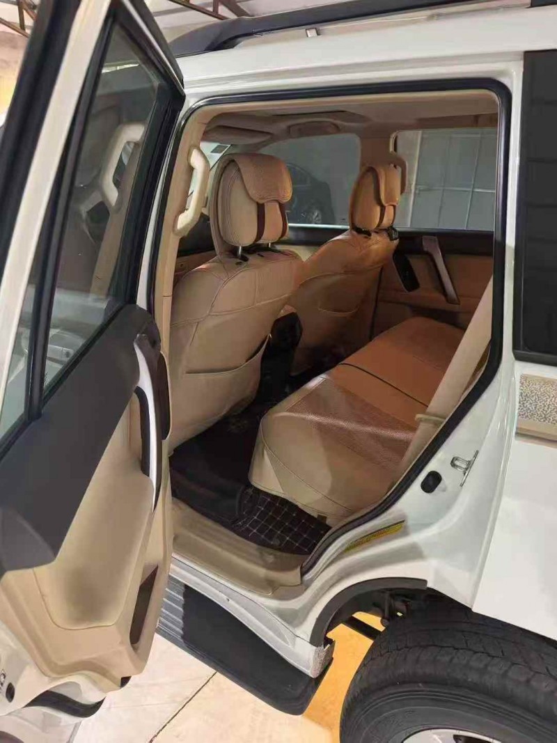 赤峰15年丰田普拉多6