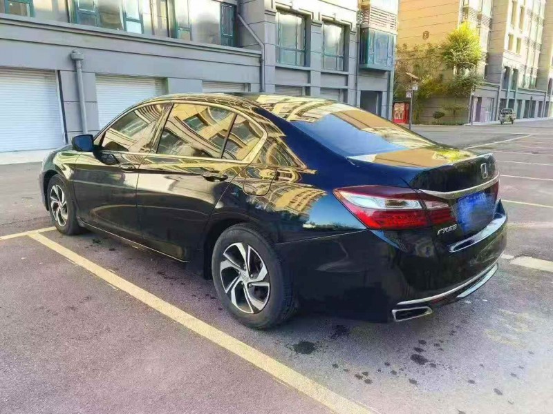 枣庄16年本田雅阁8