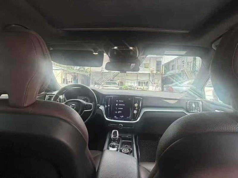 张家界22年沃尔沃S904