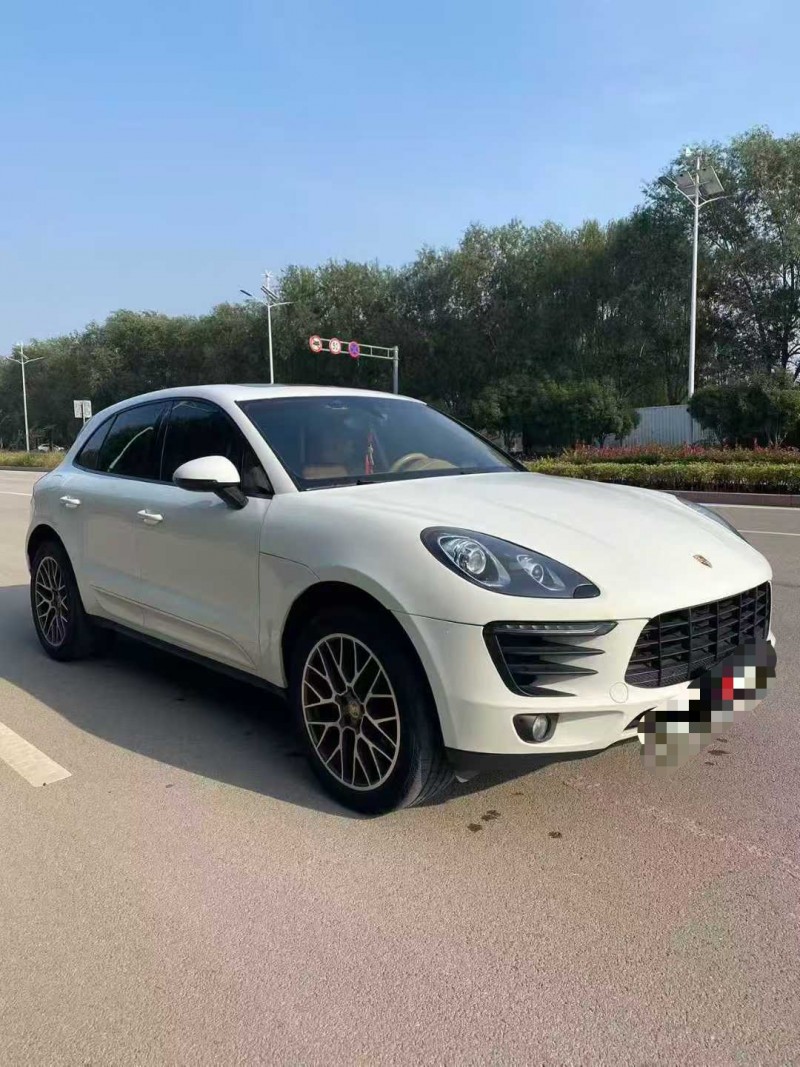 枣庄15年保时捷Macan2