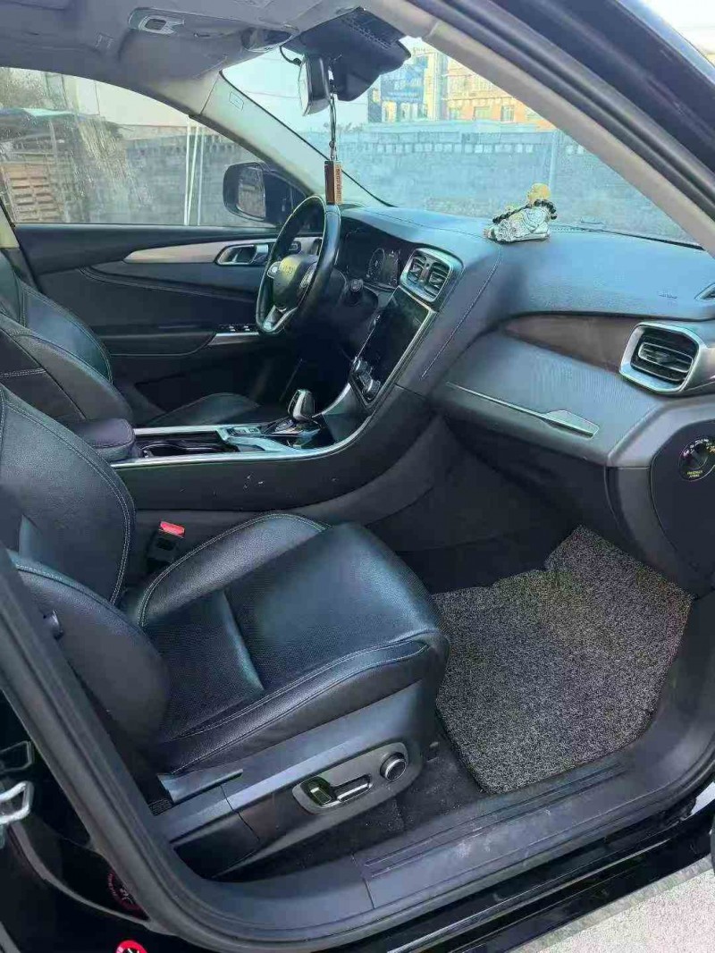 衡阳20年领克015