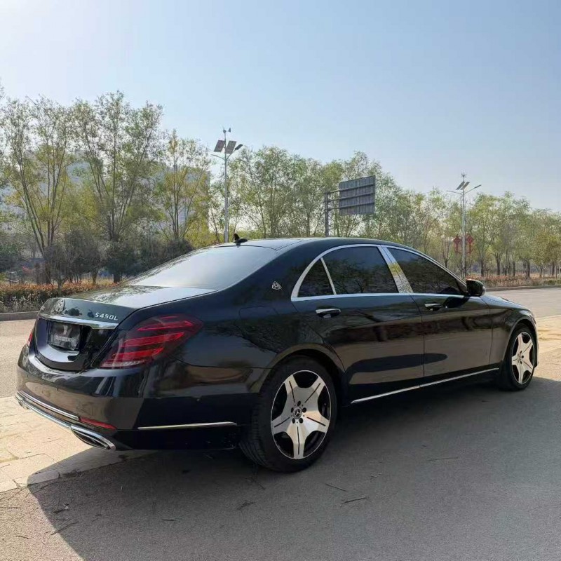 东营14年奔驰S8