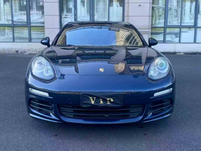 莆田14年保时捷帕拉梅拉1
