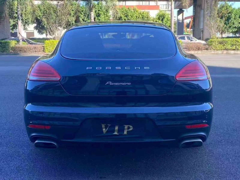 莆田14年保时捷帕拉梅拉9