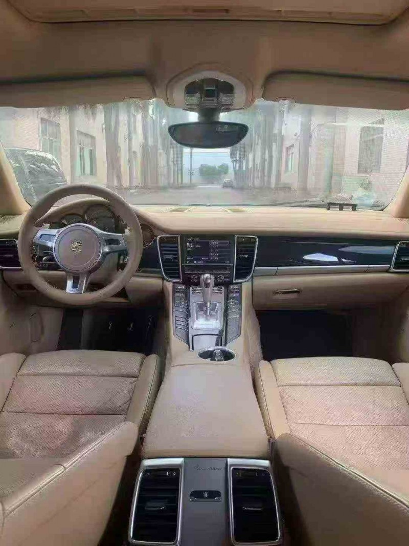 三明14年保时捷帕拉梅拉4