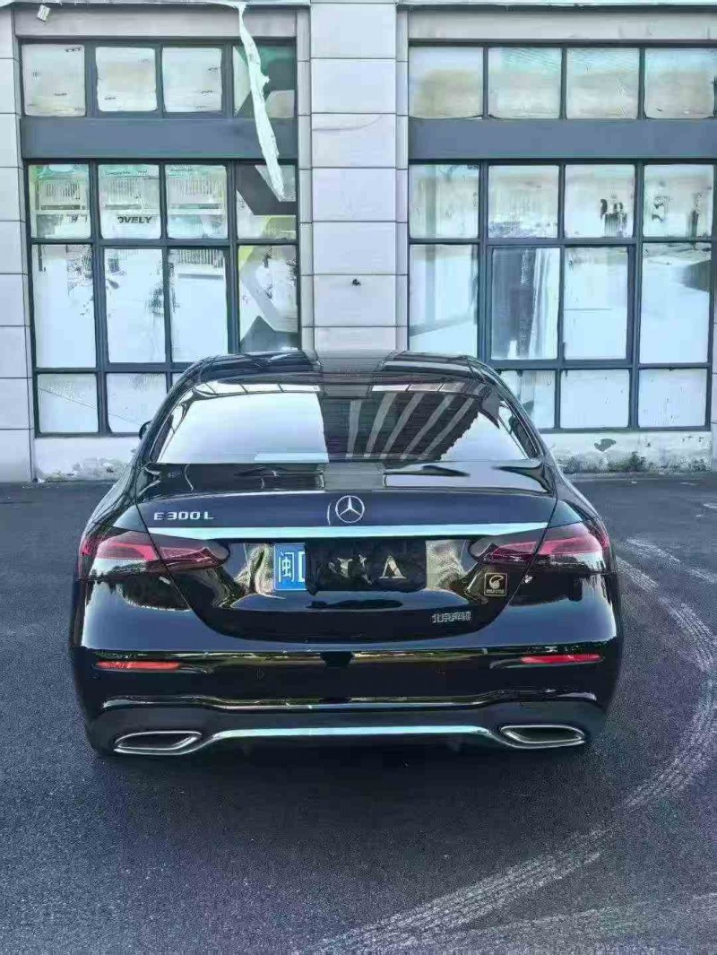 三明23年奔驰E8