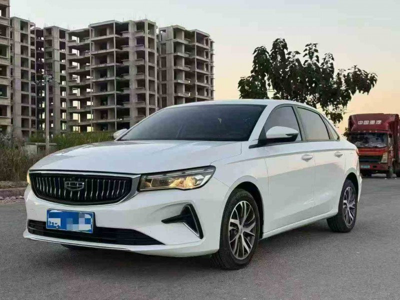 南宁22年吉利帝豪2