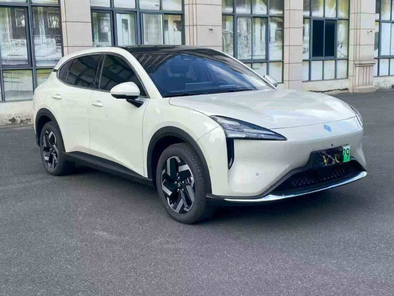 南平25年宝骏云海3