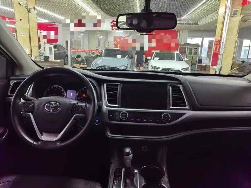 常州17年丰田汉兰达5