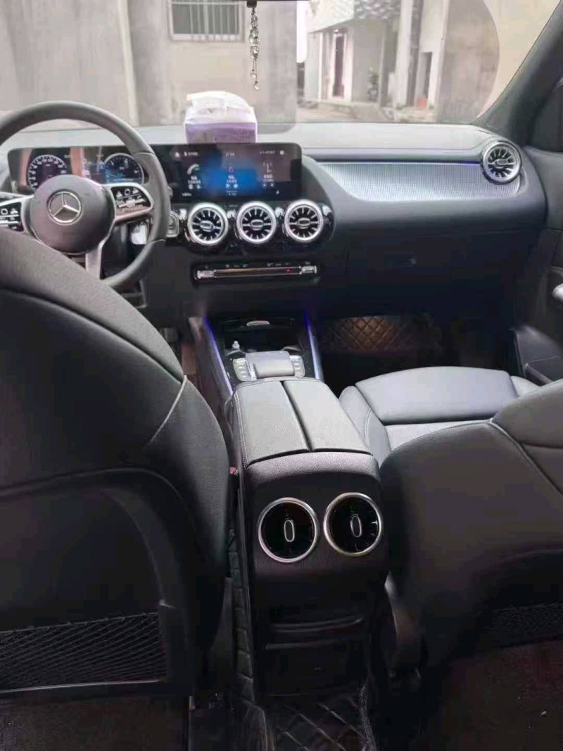 无锡24年奔驰GLA5