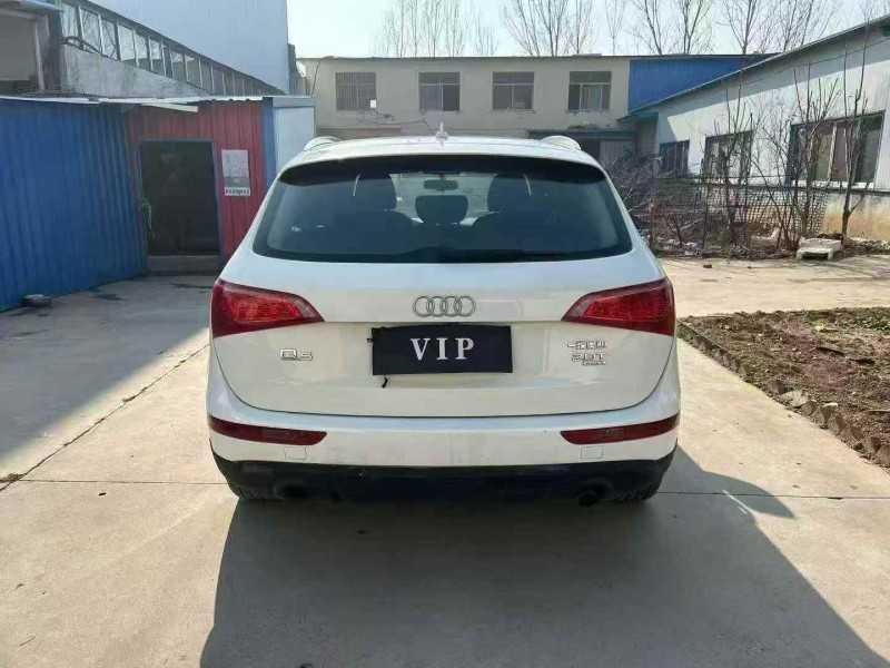 青岛12年奥迪Q59