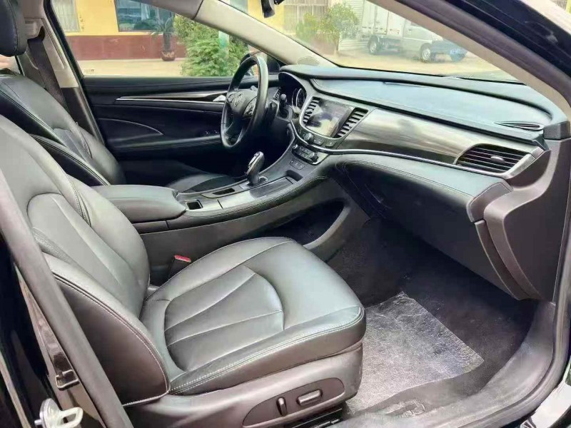 枣庄21年别克君越4