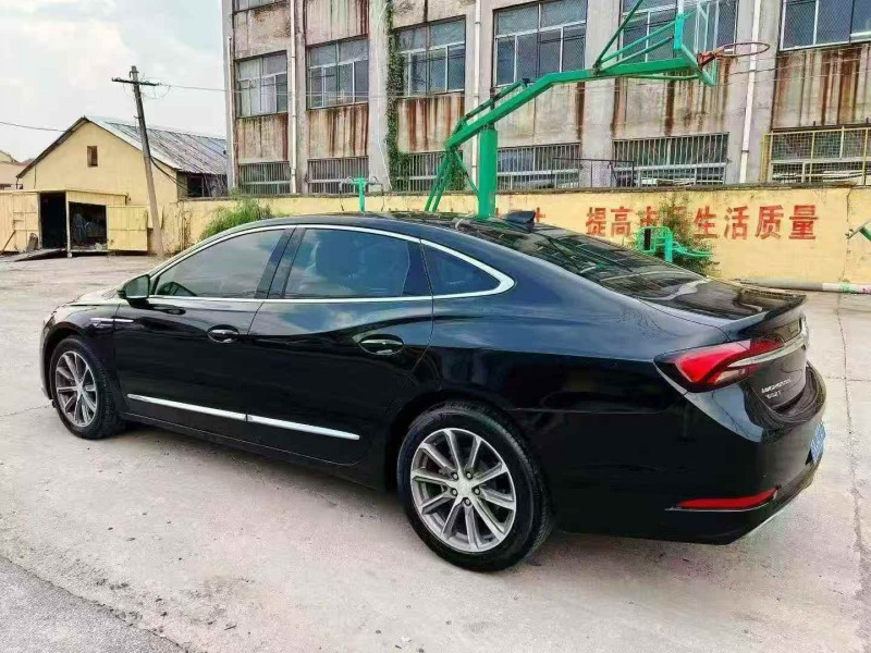 枣庄21年别克君越7