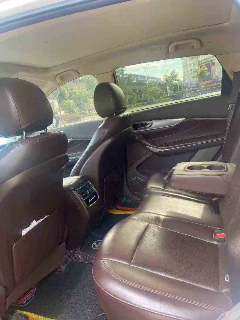 厦门18年猎豹汽车迈途5