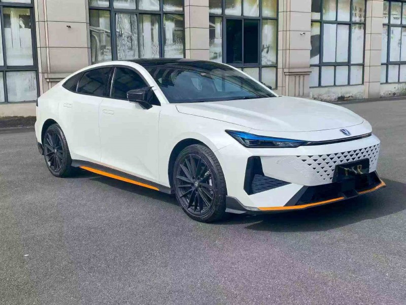 福州25年长安汽车UNI3