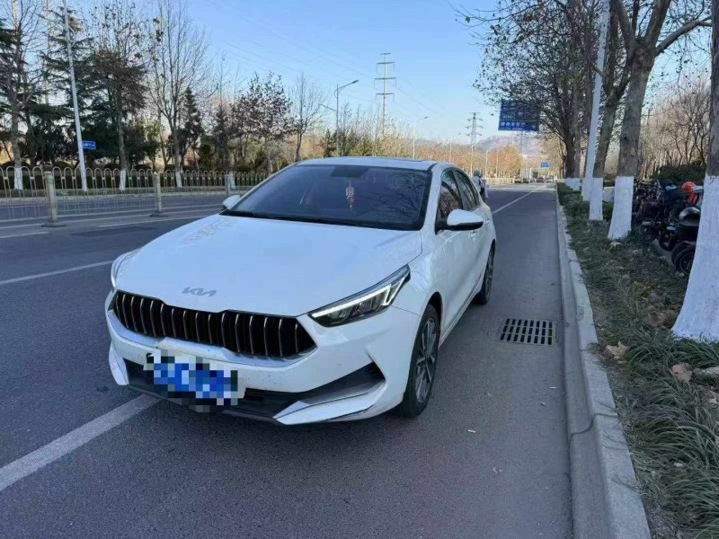 青岛23年起亚K32