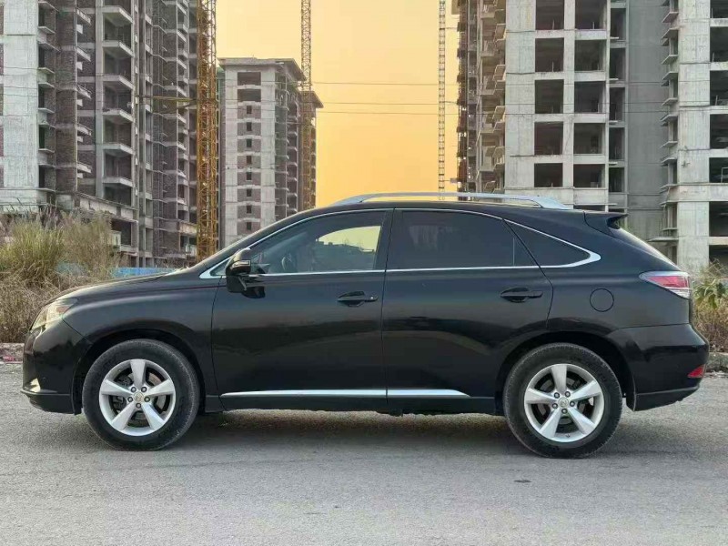 钦州13年雷克萨斯RX5