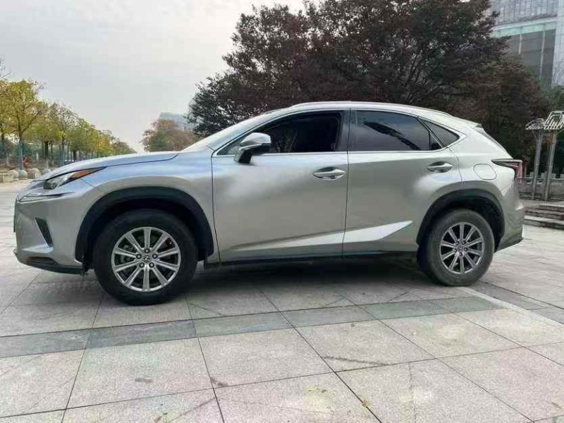 萍乡17年雷克萨斯NX2
