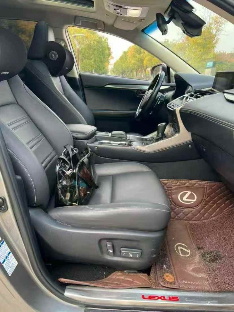 萍乡17年雷克萨斯NX4