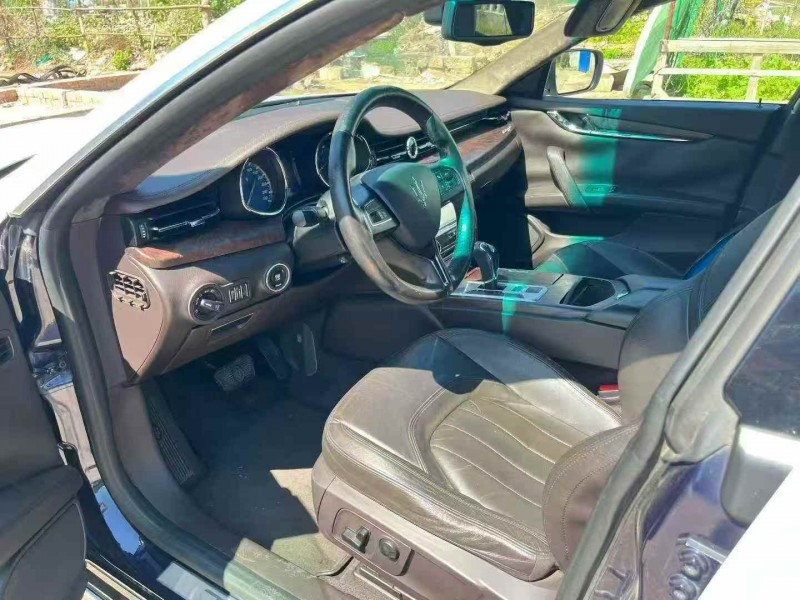 湘潭15年玛莎拉蒂总裁5