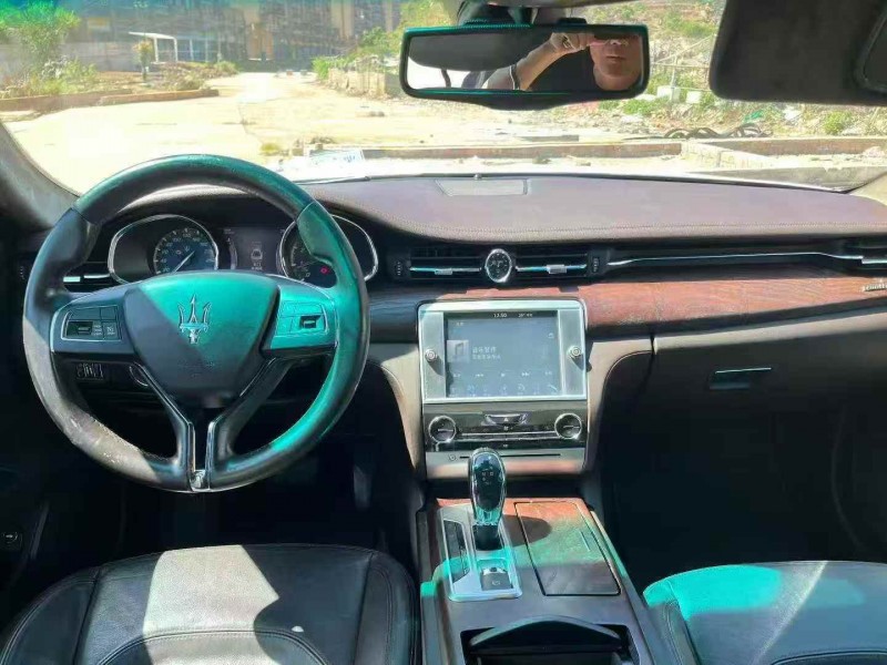 湘潭15年玛莎拉蒂总裁6