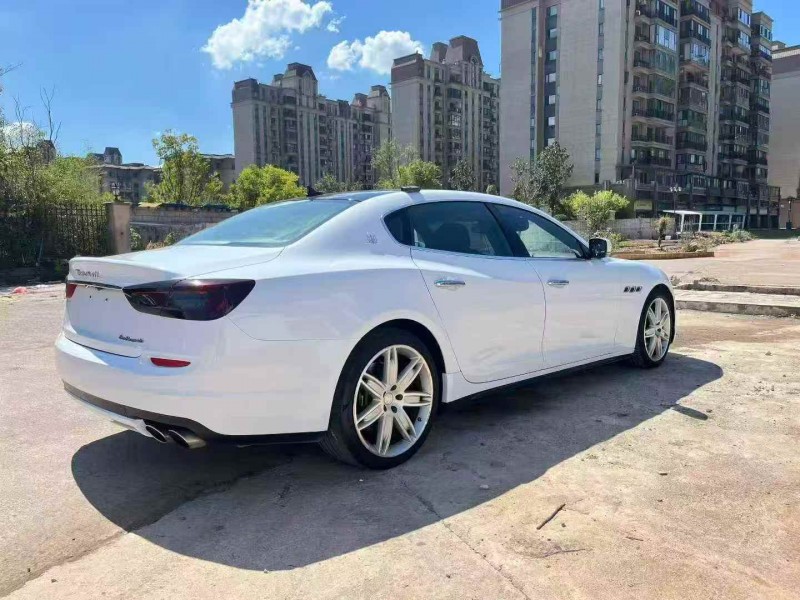 湘潭15年玛莎拉蒂总裁7