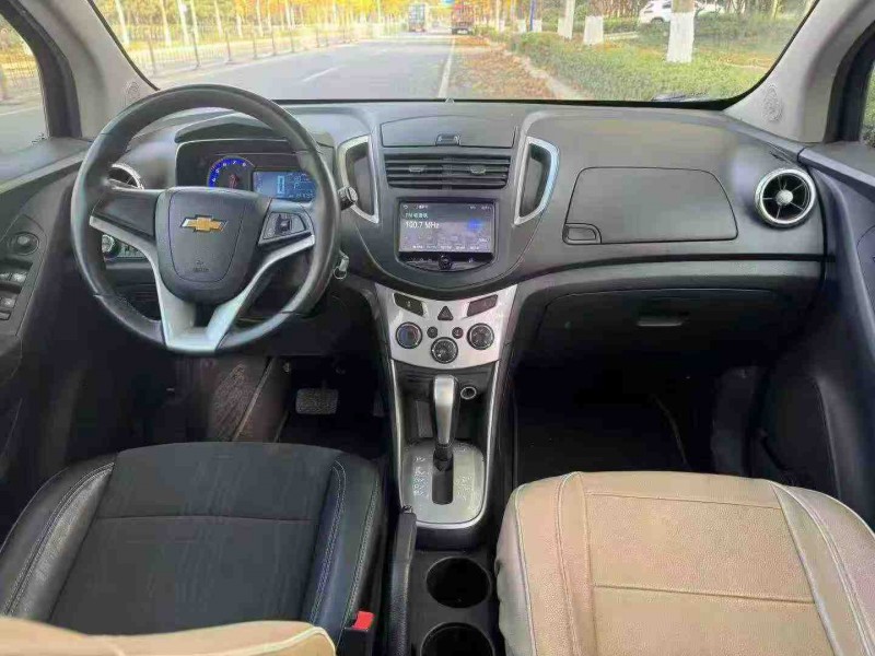 青岛16年雪佛兰创酷8