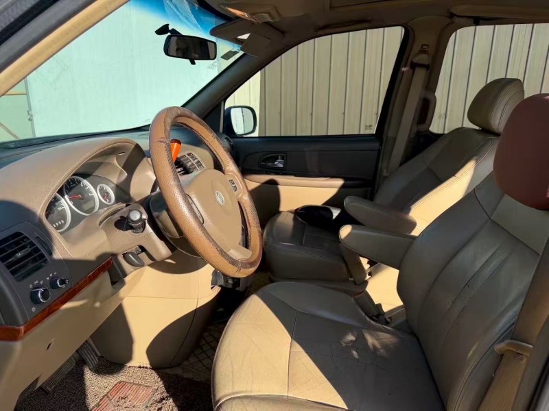 青岛11年别克GL86