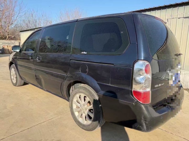 青岛11年别克GL87