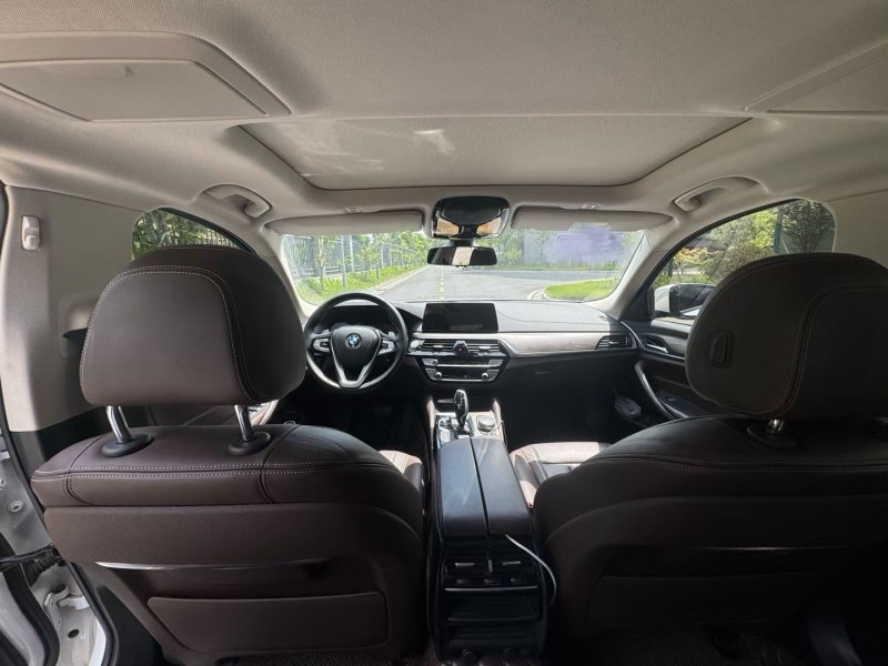 南昌19年宝马5系4