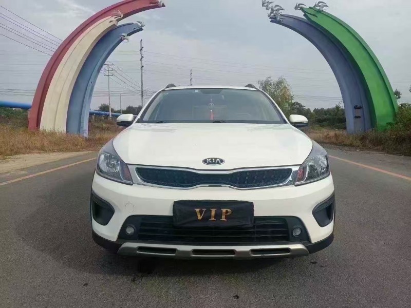 青岛18年起亚KXCROSS1