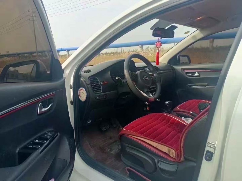 青岛18年起亚KXCROSS5