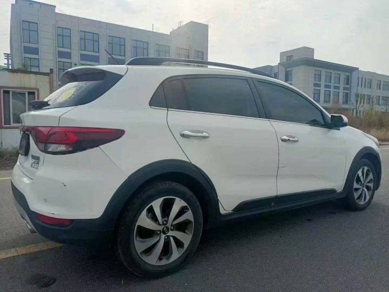 青岛18年起亚KXCROSS7