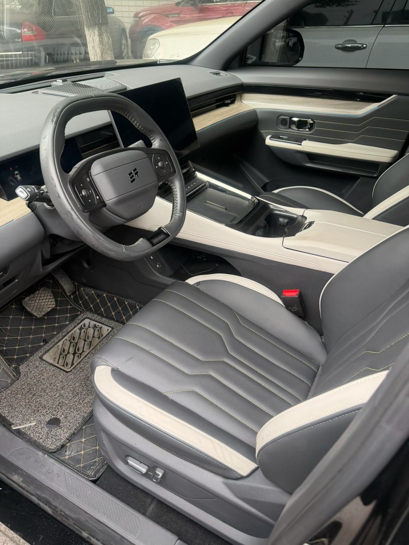 邵阳25年奇瑞捷途4