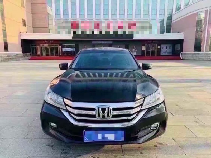 潍坊13年本田雅阁1