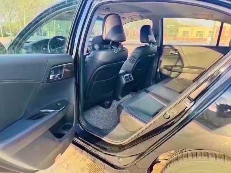 潍坊13年本田雅阁5