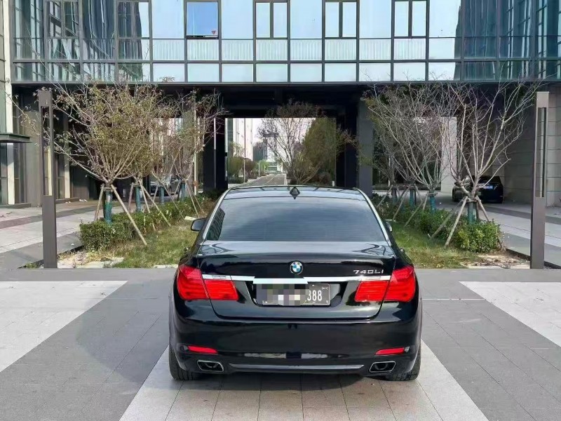 青岛11年宝马7系9