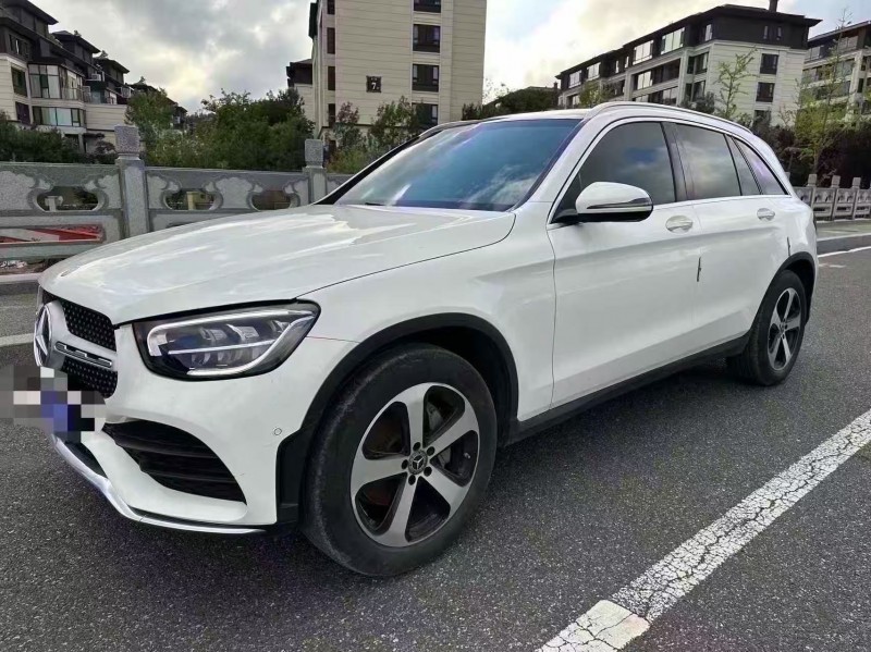 青岛22年奔驰GLC2