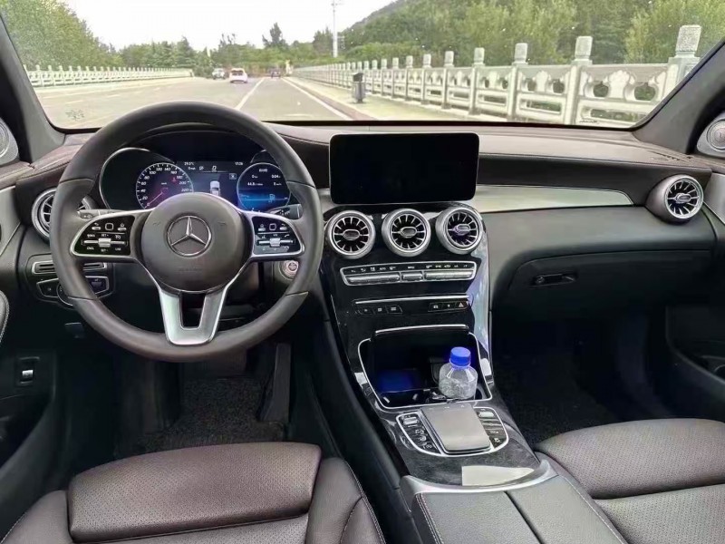 青岛22年奔驰GLC6