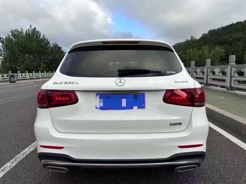 青岛22年奔驰GLC9