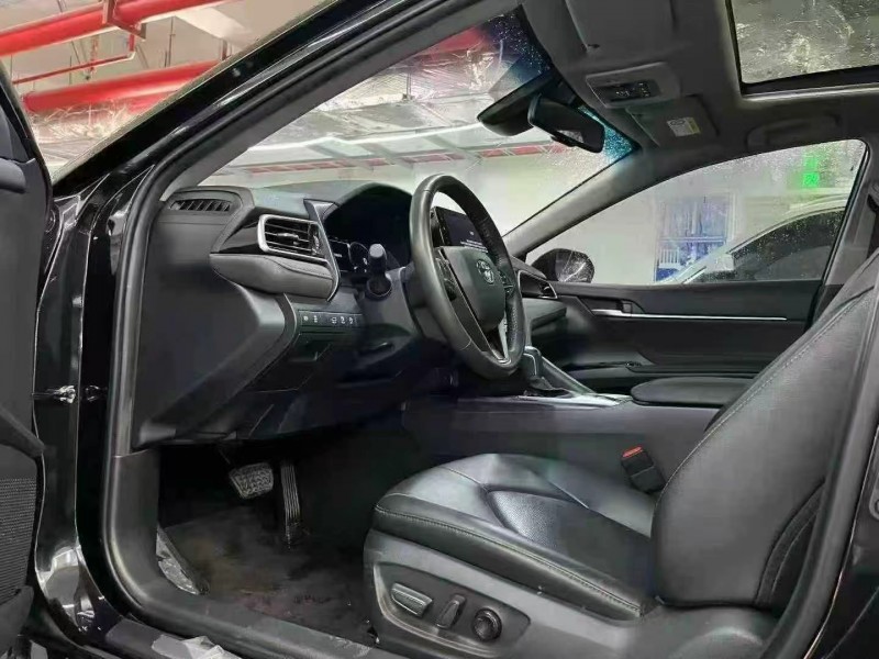 深圳23年丰田凯美瑞4