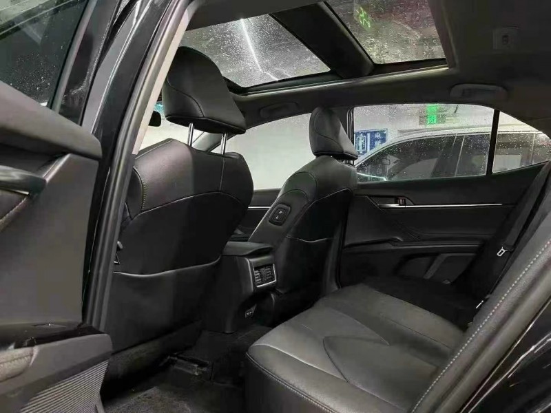 深圳23年丰田凯美瑞6