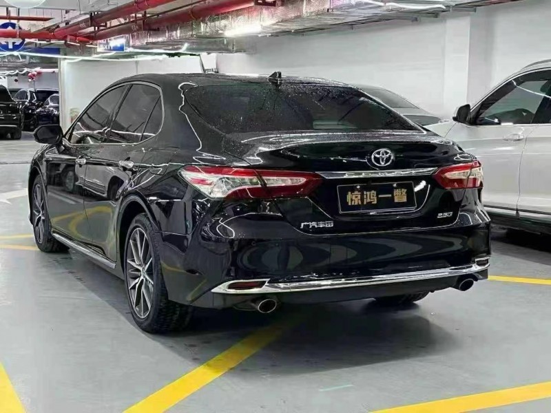 深圳23年丰田凯美瑞8