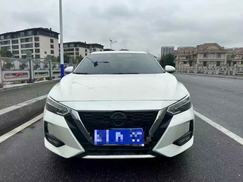 青岛20年日产轩逸1