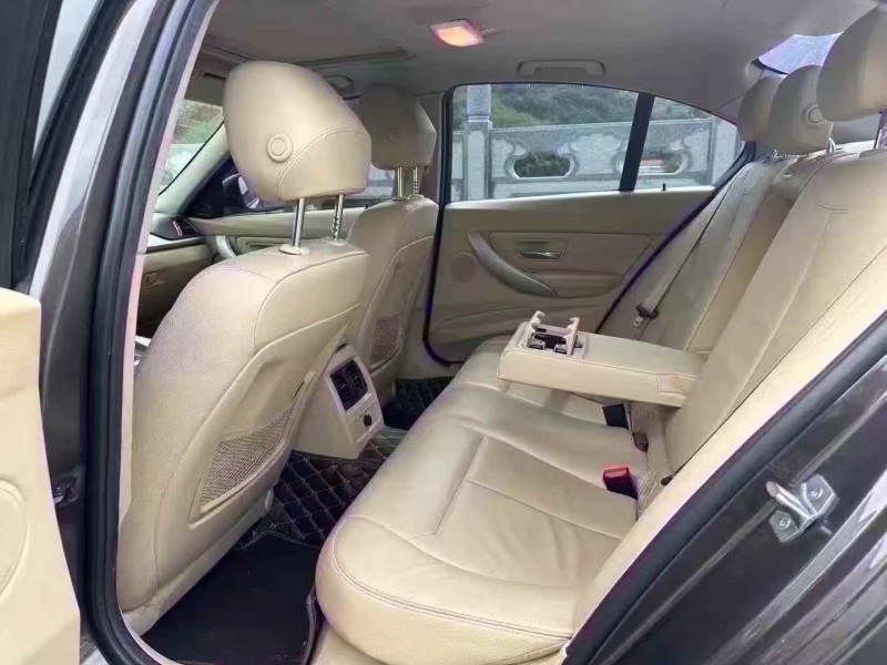 青岛15年宝马3系3